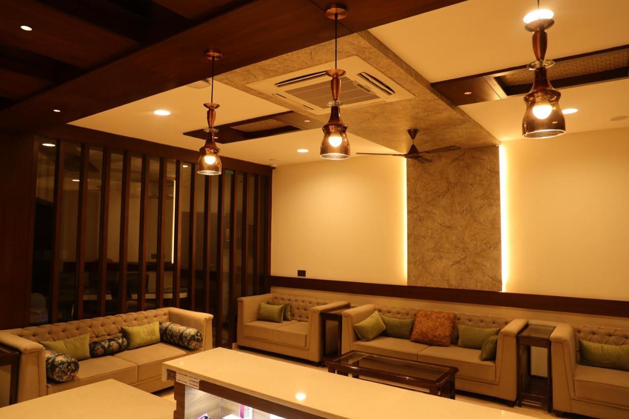Hotel Amantran Inn Udaipur Ngoại thất bức ảnh