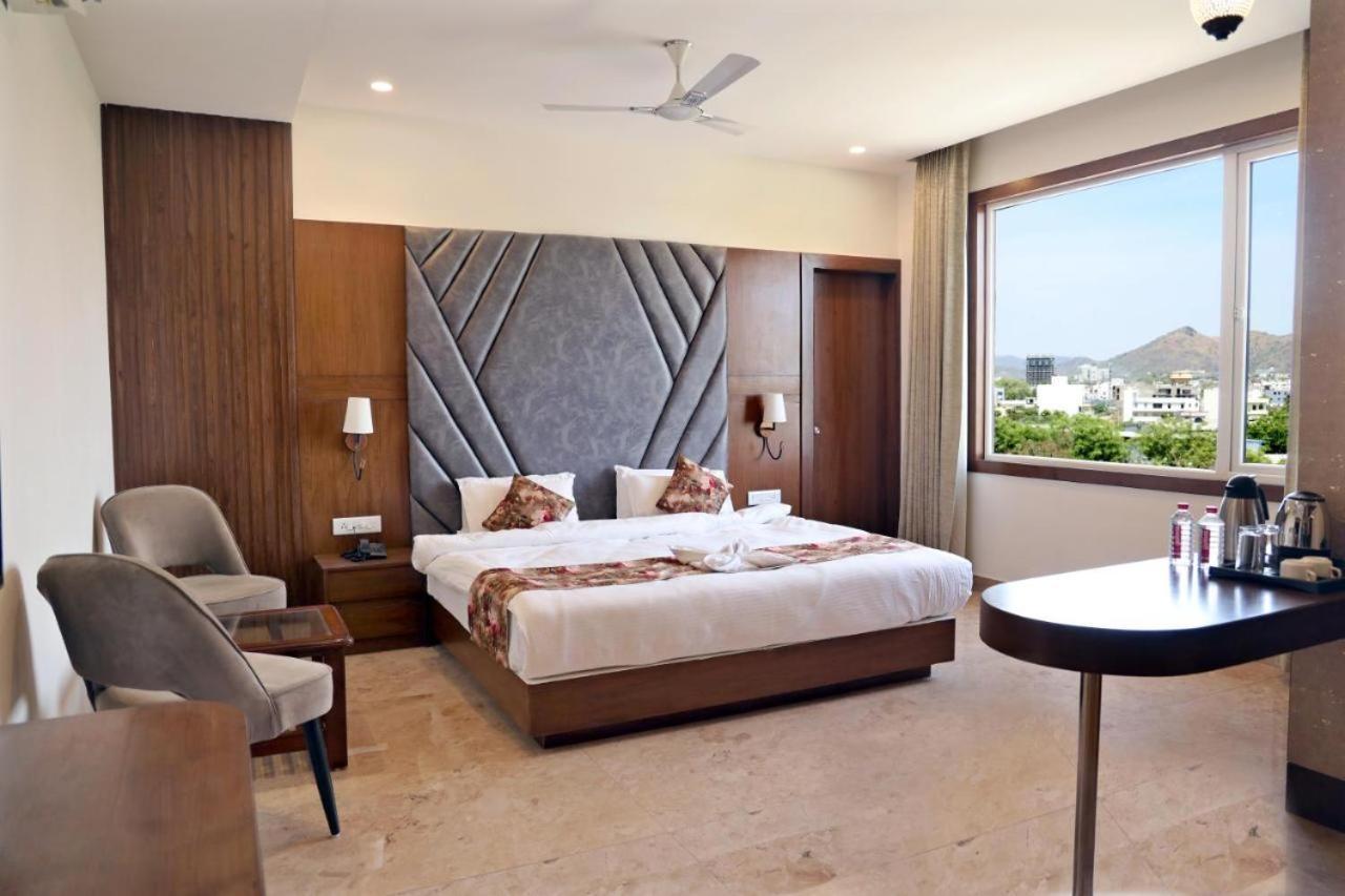 Hotel Amantran Inn Udaipur Ngoại thất bức ảnh