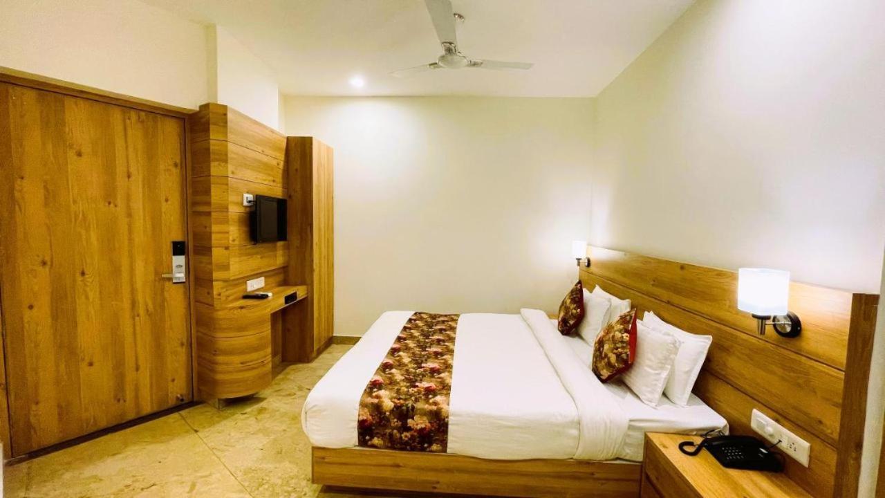 Hotel Amantran Inn Udaipur Ngoại thất bức ảnh