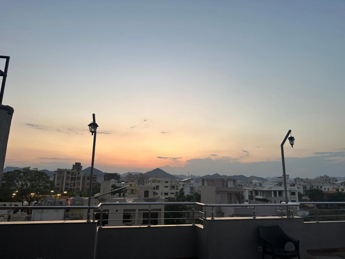 Hotel Amantran Inn Udaipur Ngoại thất bức ảnh